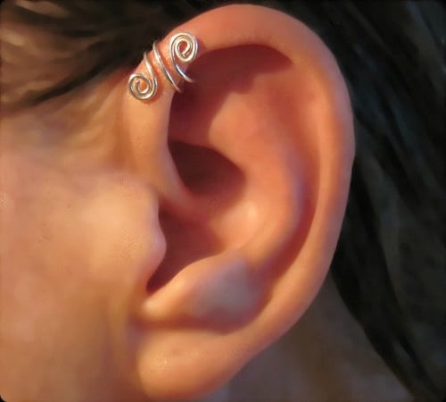 Modig renhed respektfuld Helix Piercings: Complete Guide with Aftercare and Jewelry (2020)