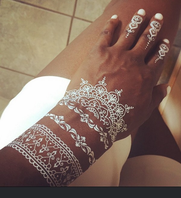 52 Best Black and White Tattoos for all Skin Types