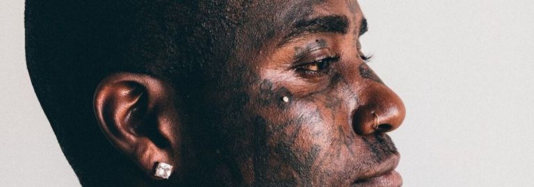 anti eyebrow piercing