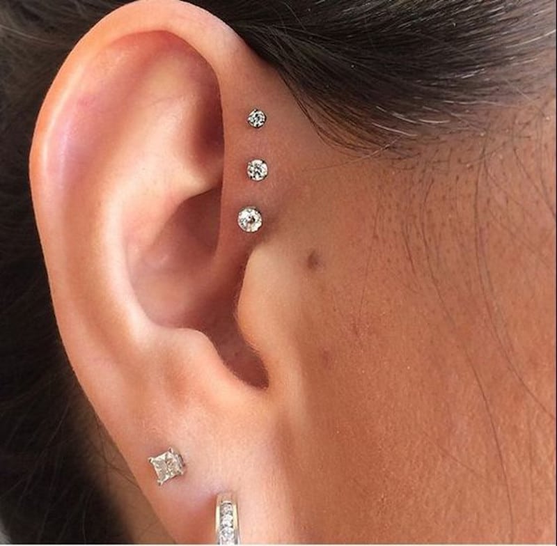 21 Forward Helix Piercing Examples With Piercing Guide
